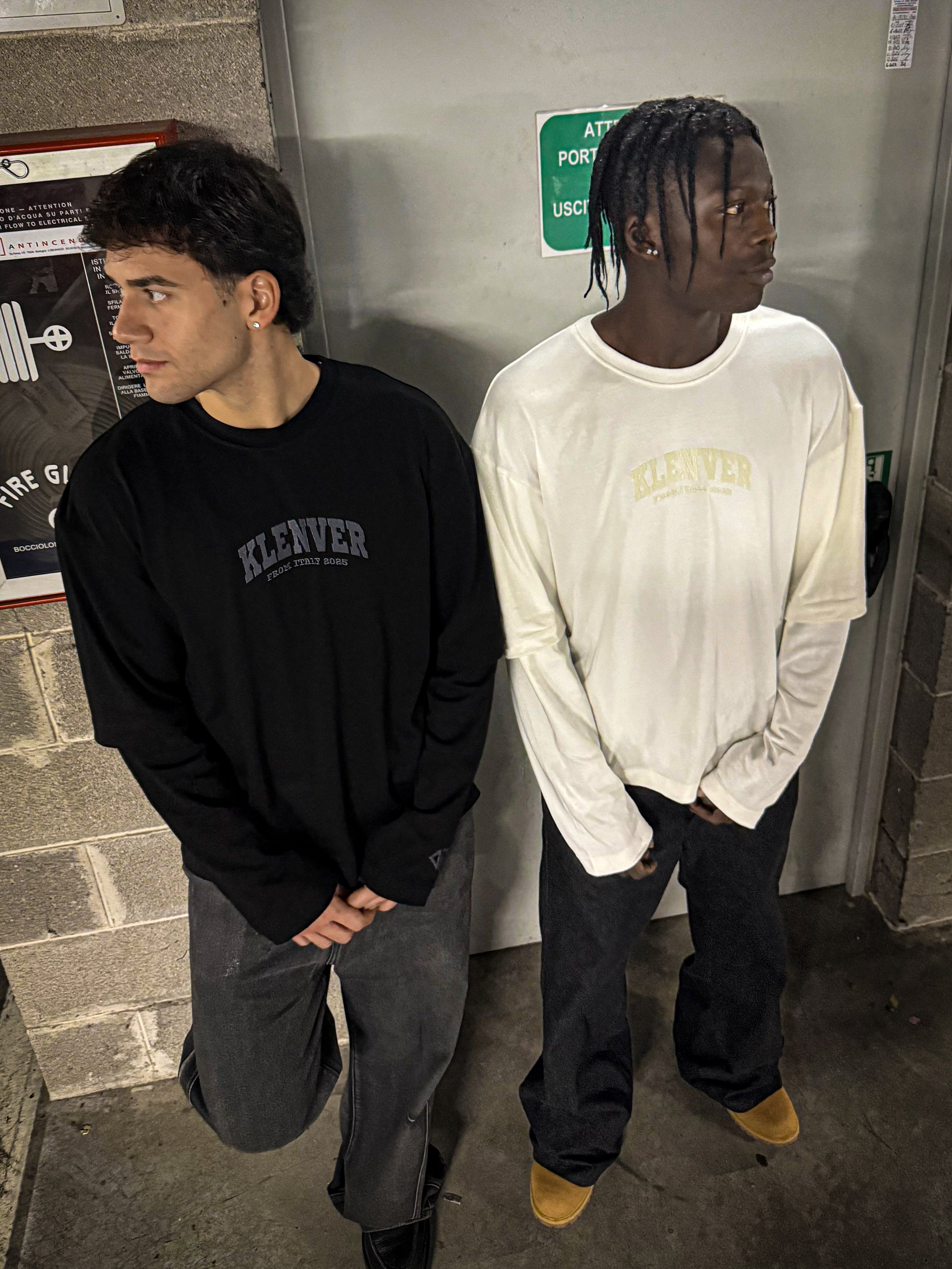 LONGSLEEVE DARK  BLACK